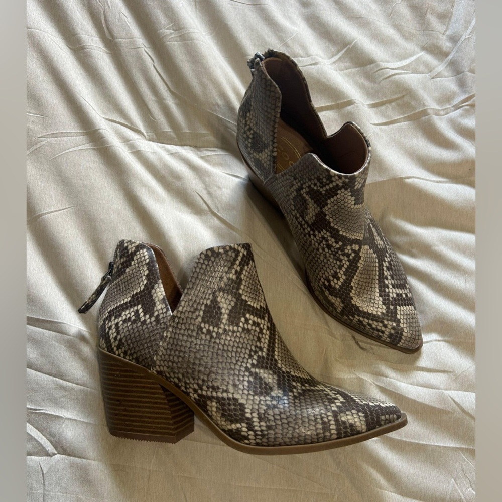 Snake Print Western Boots